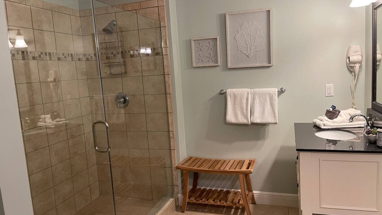 Photo of Bathroom in El Centro Beach