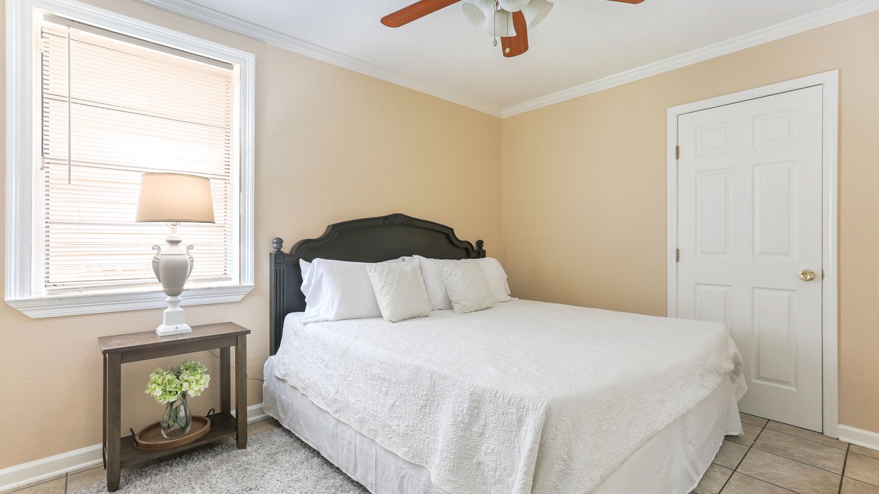 Photo of Bedroom in Arabi