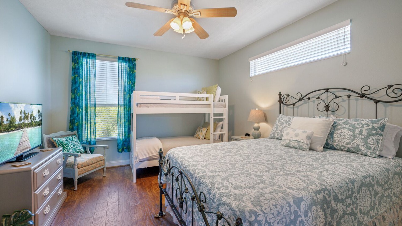 Photo of Bedroom in Summer Breeze