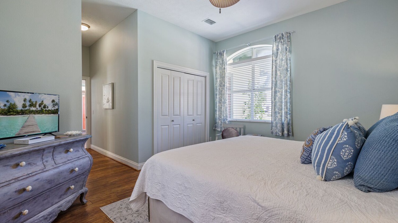 Photo of Bedroom in Summer Breeze