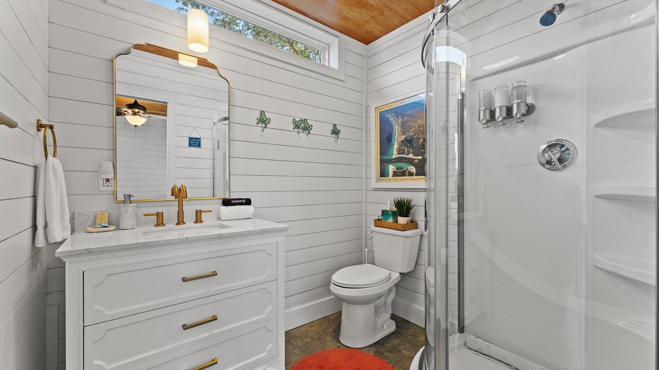 Photo of Bathroom in Kiska Beach