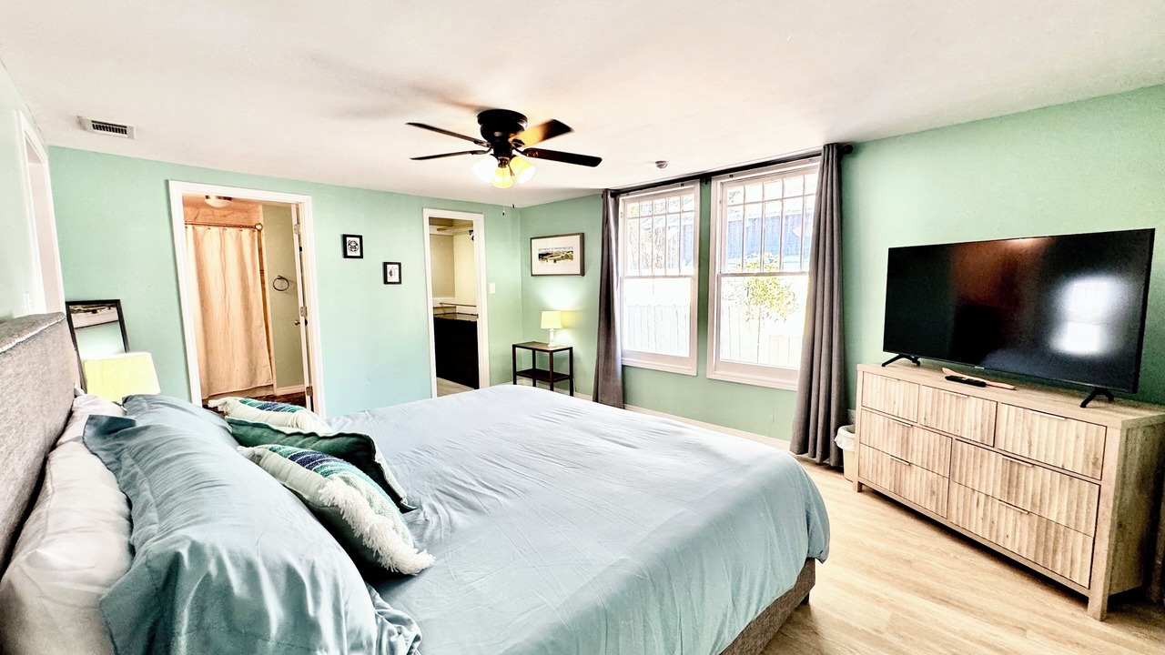 Photo of Bedroom in East Biloxi