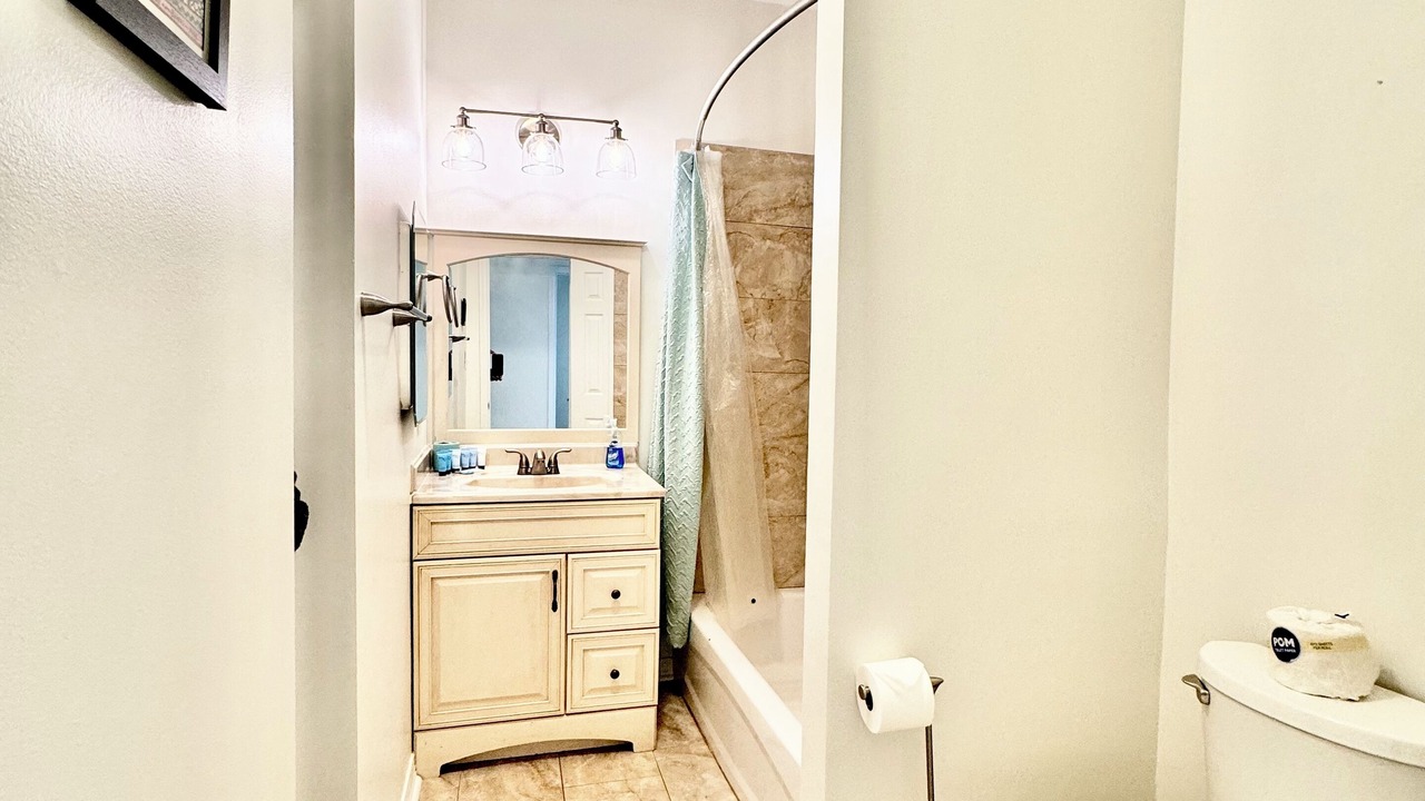Photo of Bathroom in East Biloxi