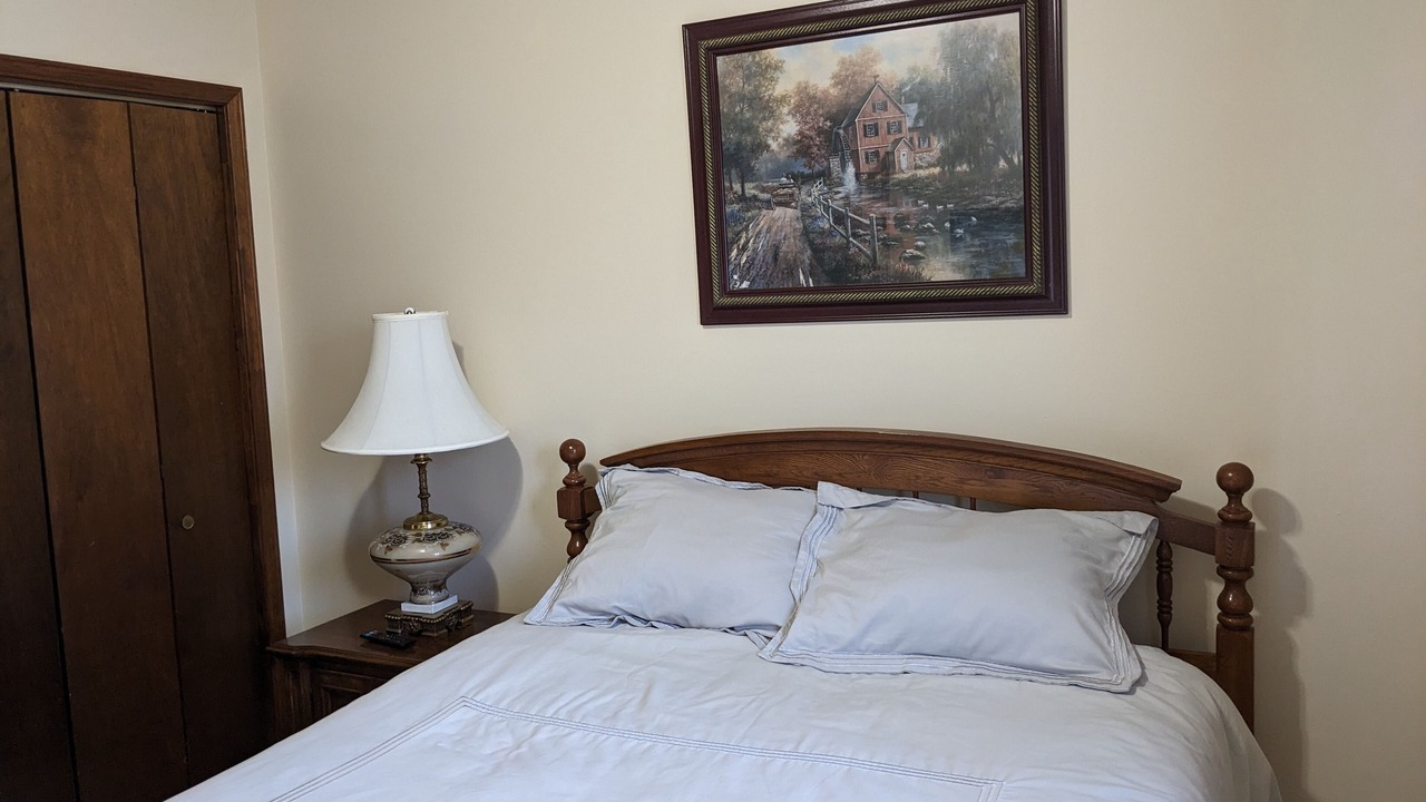 Photo of Bedroom in Huntsville