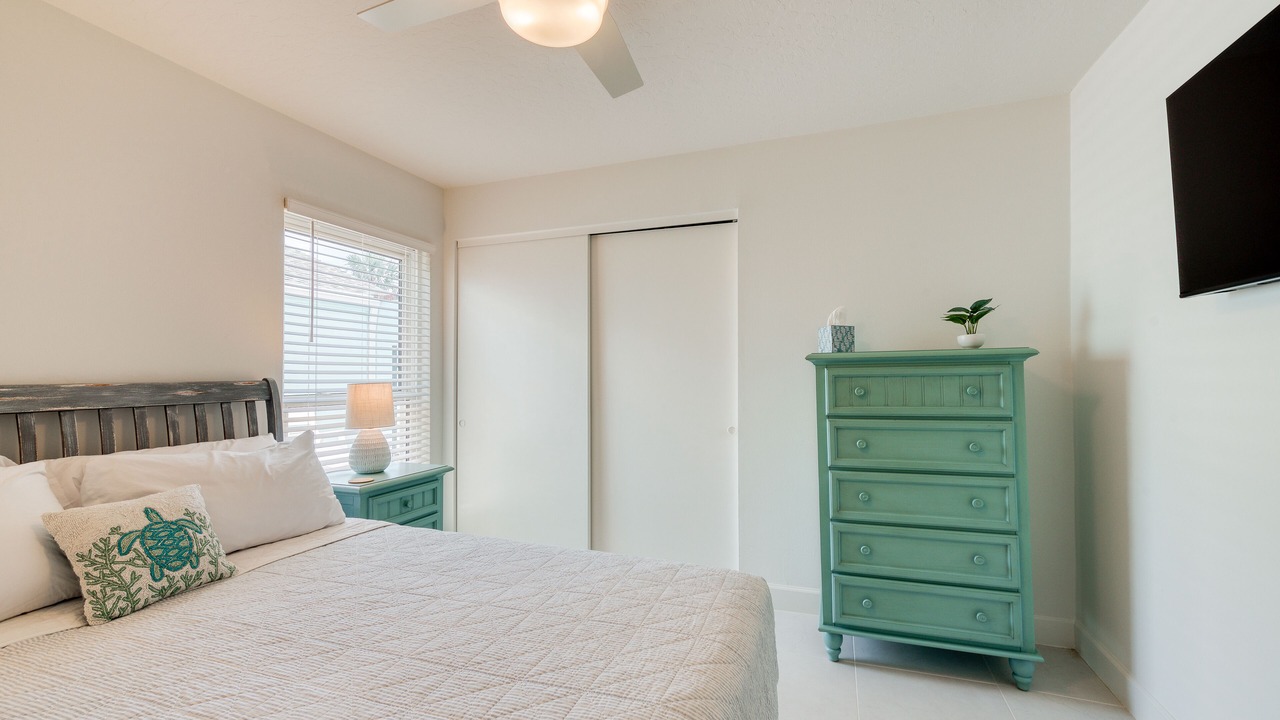 Photo of Bedroom in Melbourne Beach