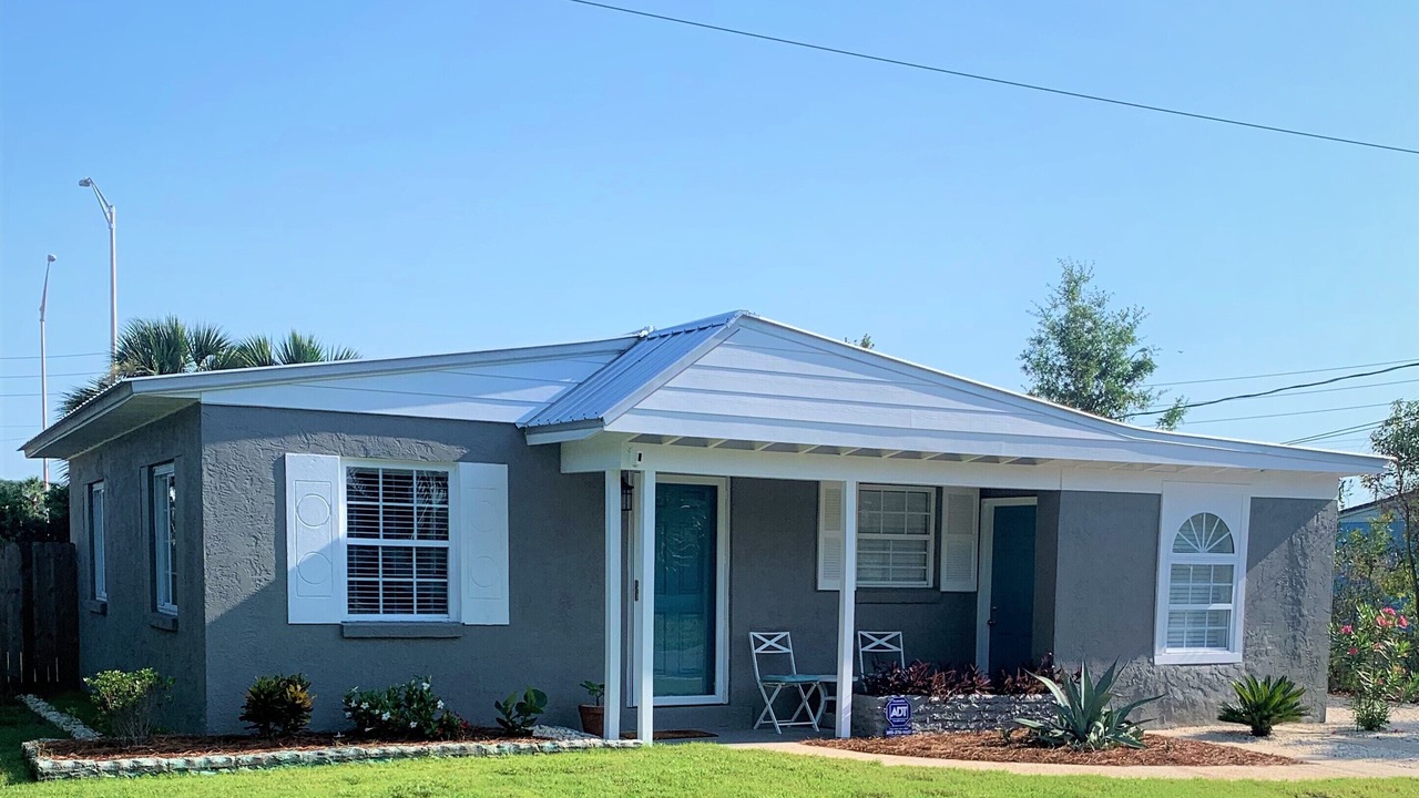 Photo of Outdoor in Thomas Drive