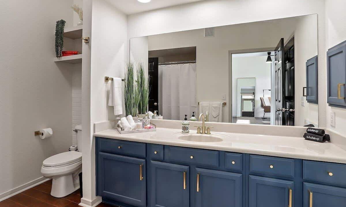 Photo of Bathroom in Mid City South