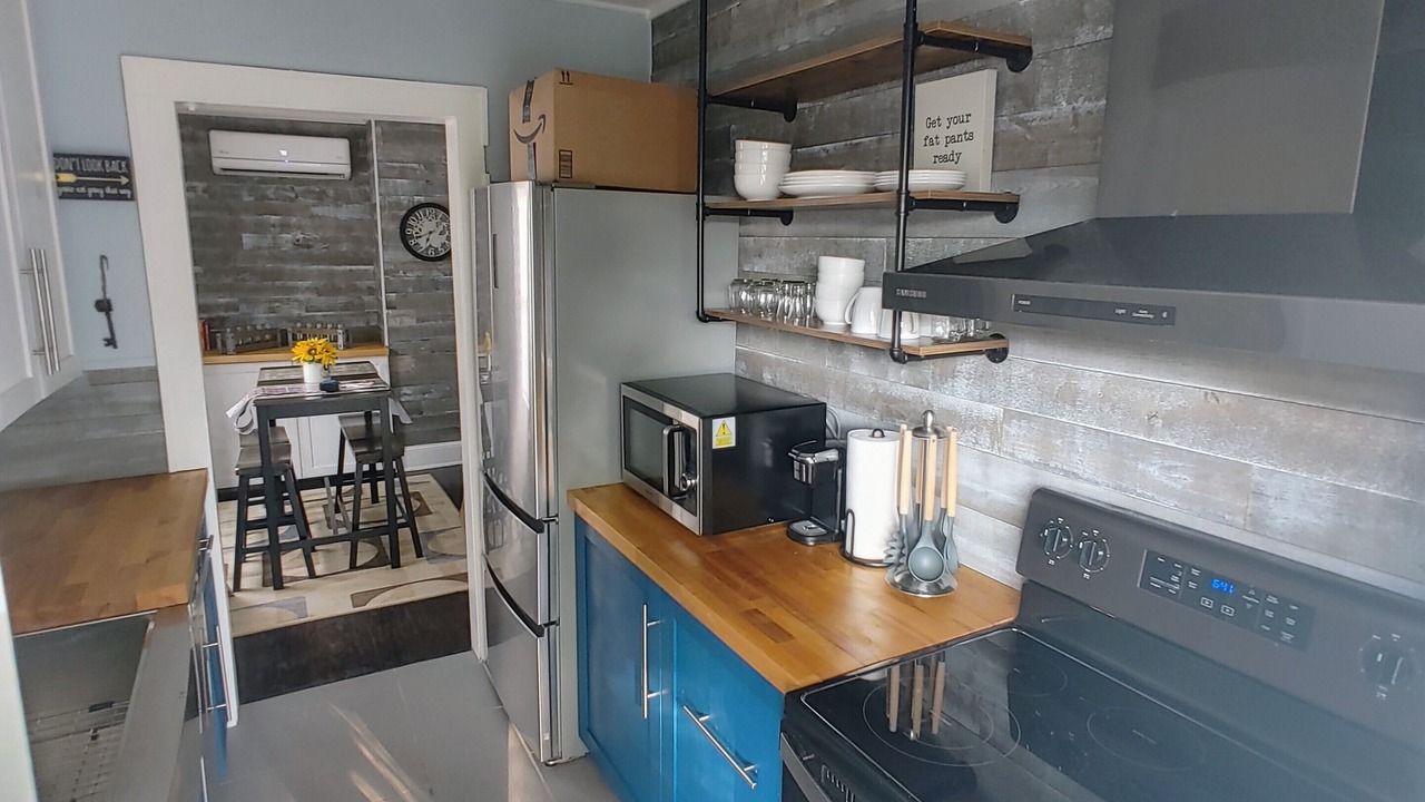 Photo of Kitchen in Highland Historic District