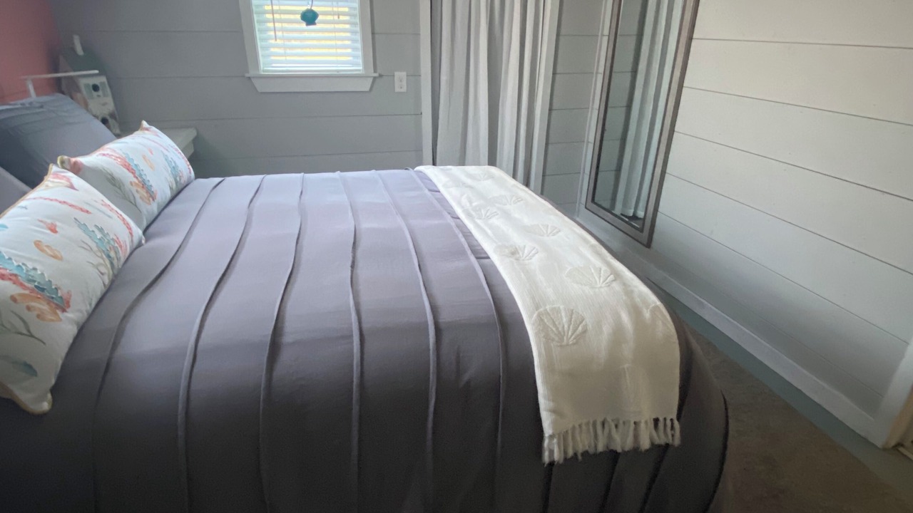 Photo of Bedroom in Carrabelle