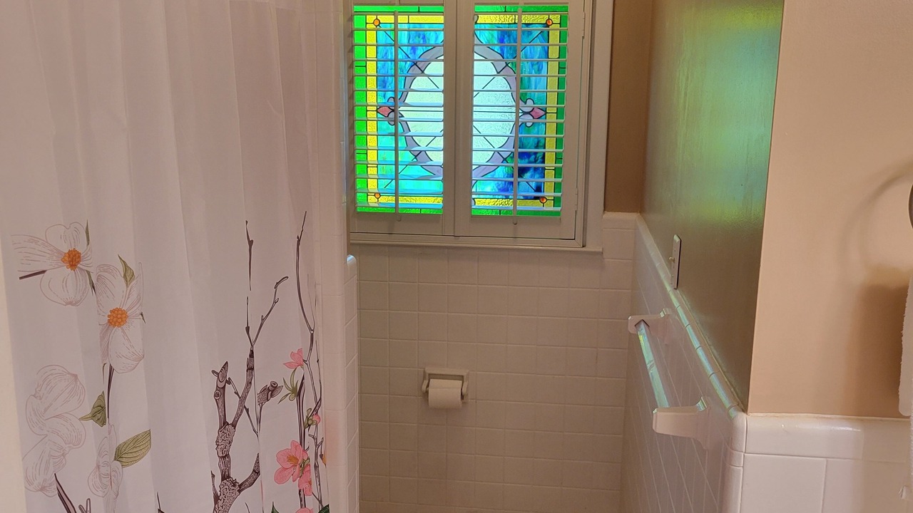 Photo of Bathroom in Marianna