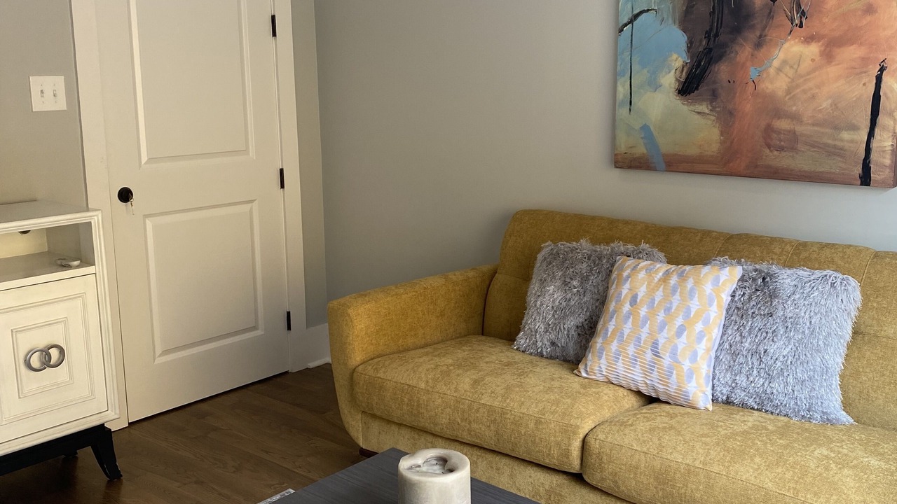 Photo of Livingroom in Bayou St. John