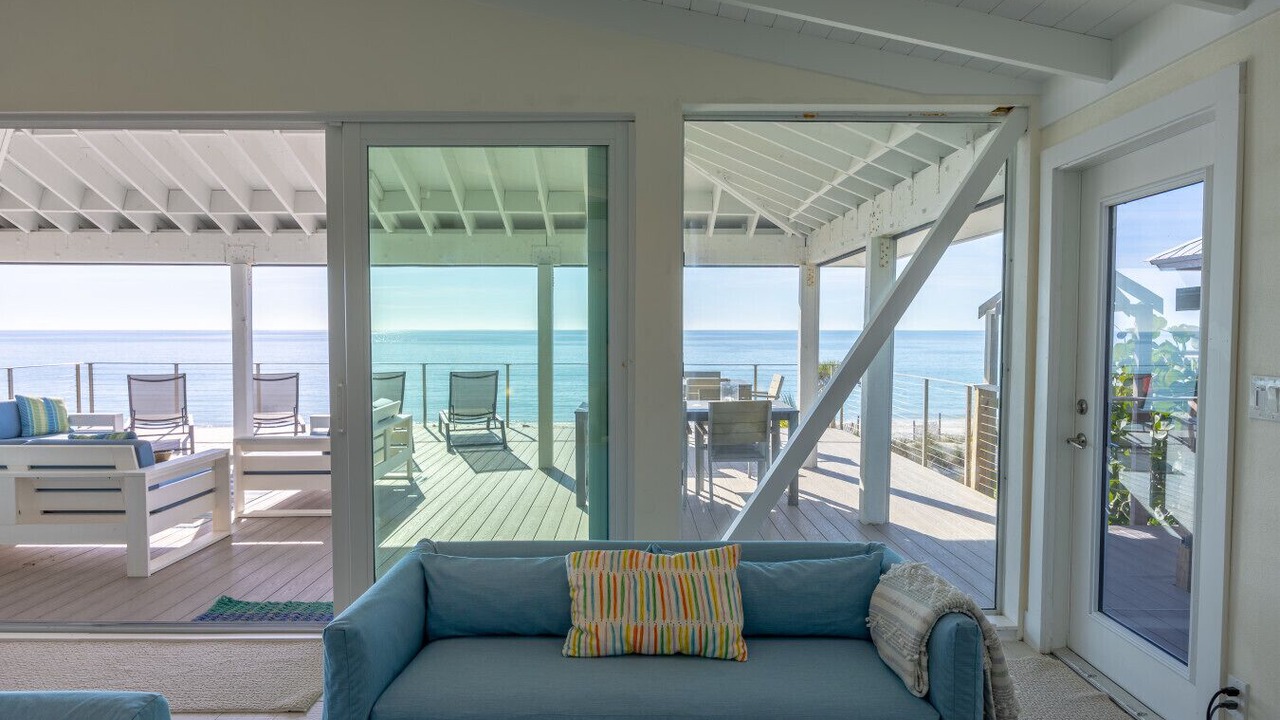 Photo of Livingroom in Placida