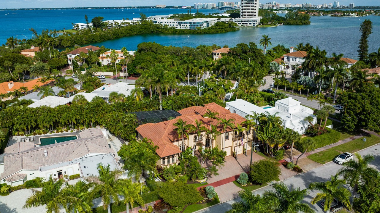 Photo of Others in Saint Armands Key