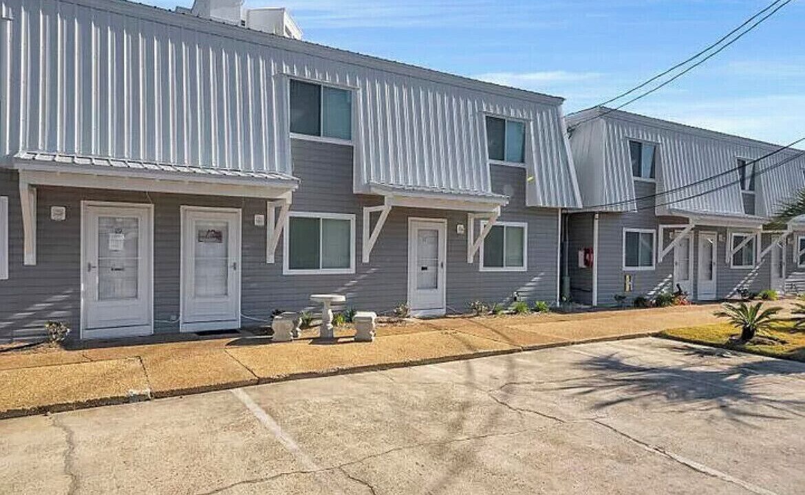 Photo of Outdoor in Silver Sands Beach