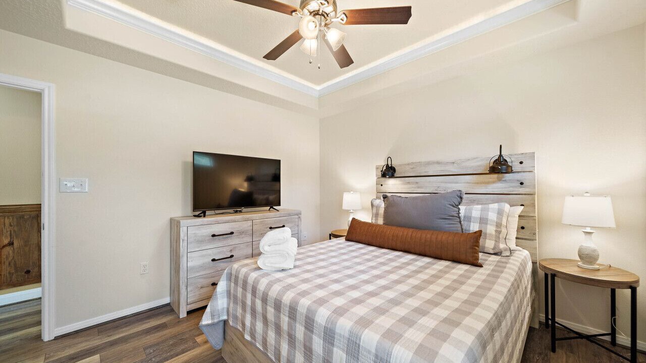 Photo of Bedroom in West Livingston
