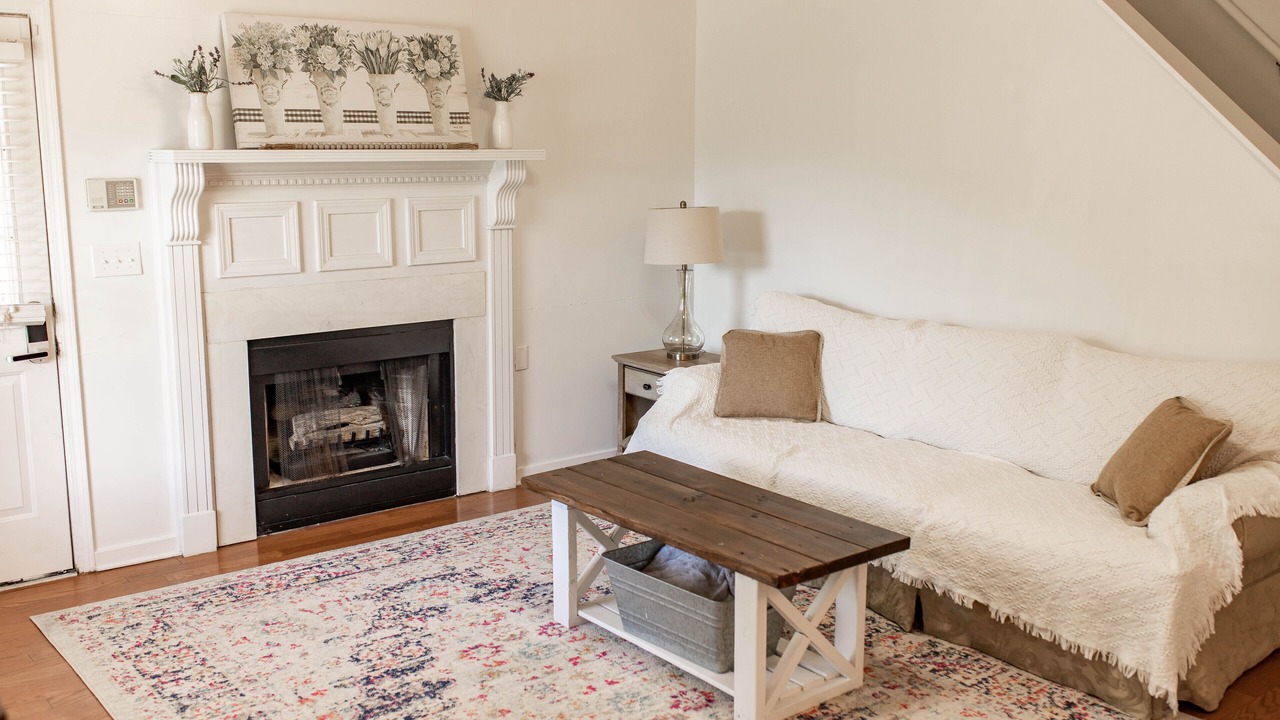 Photo of Livingroom in Flowood