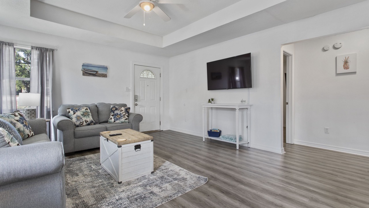 Photo of Livingroom in Mississippi City