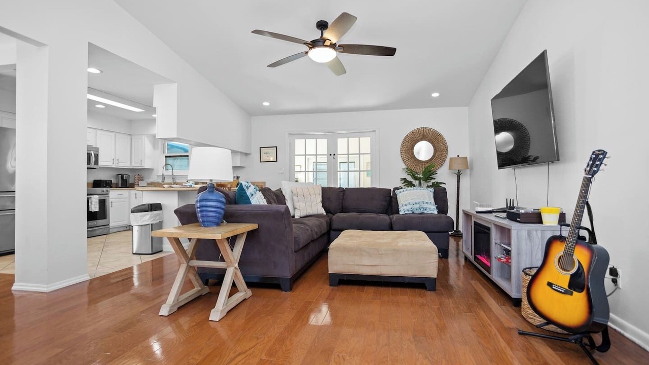 Photo of Livingroom in Fort Walton Beach