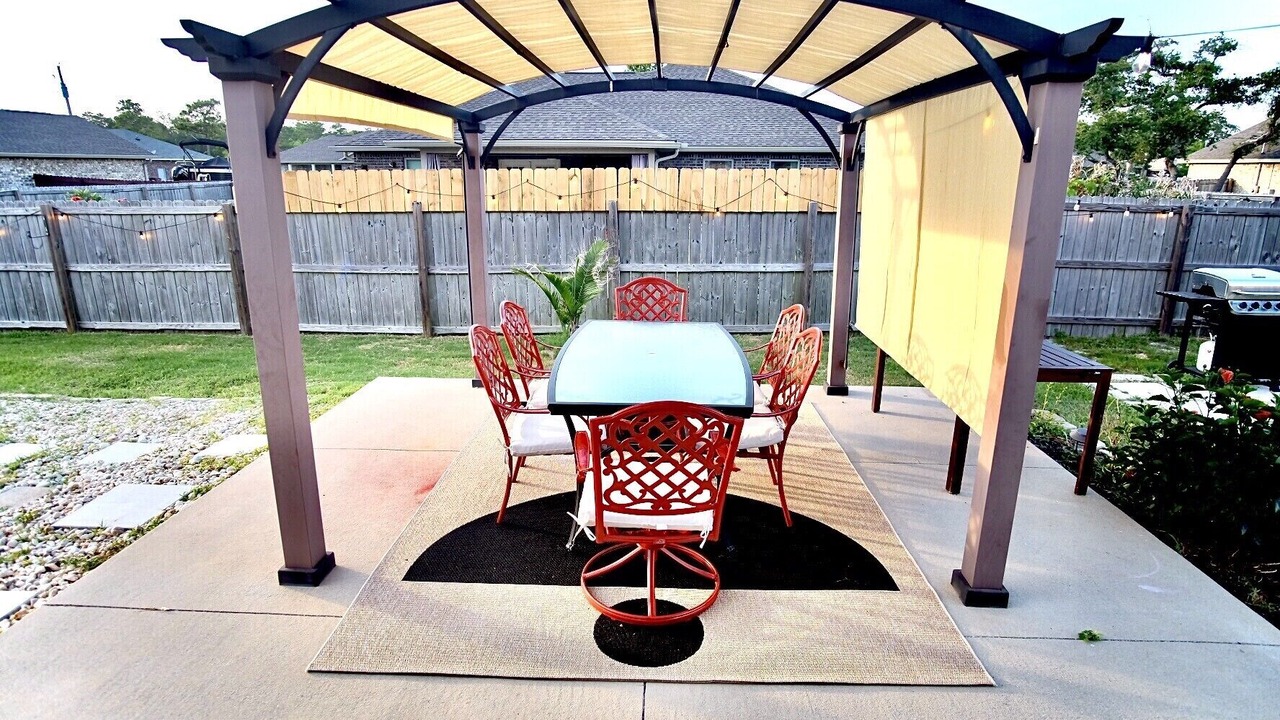 Photo of Outdoor in Gulf Breeze