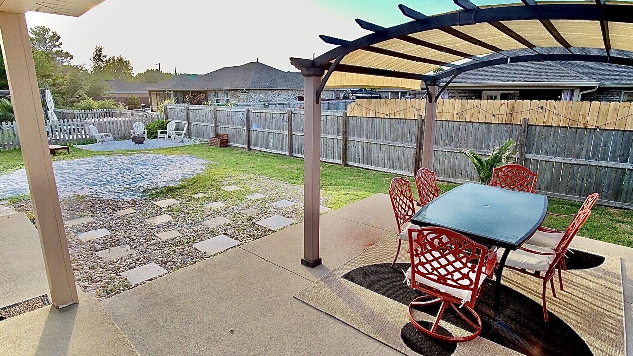 Photo of Outdoor in Gulf Breeze