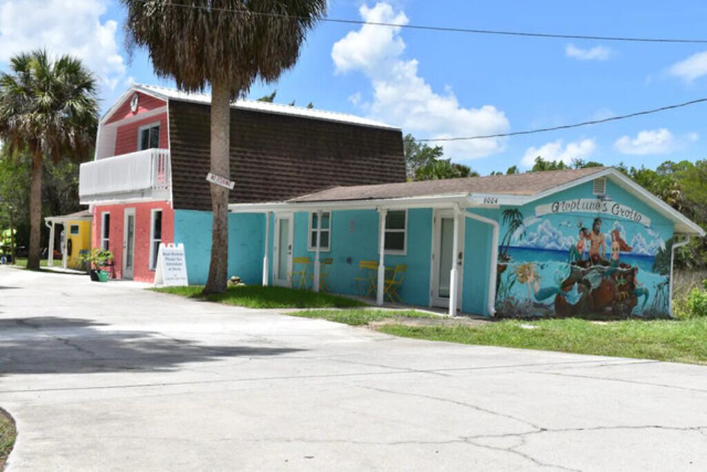 Photo of Others in Weeki Wachee Gardens