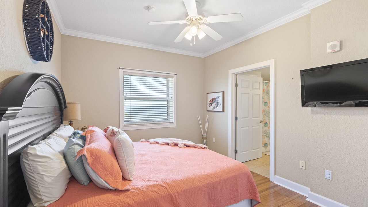 Photo of Bedroom in Ono Island