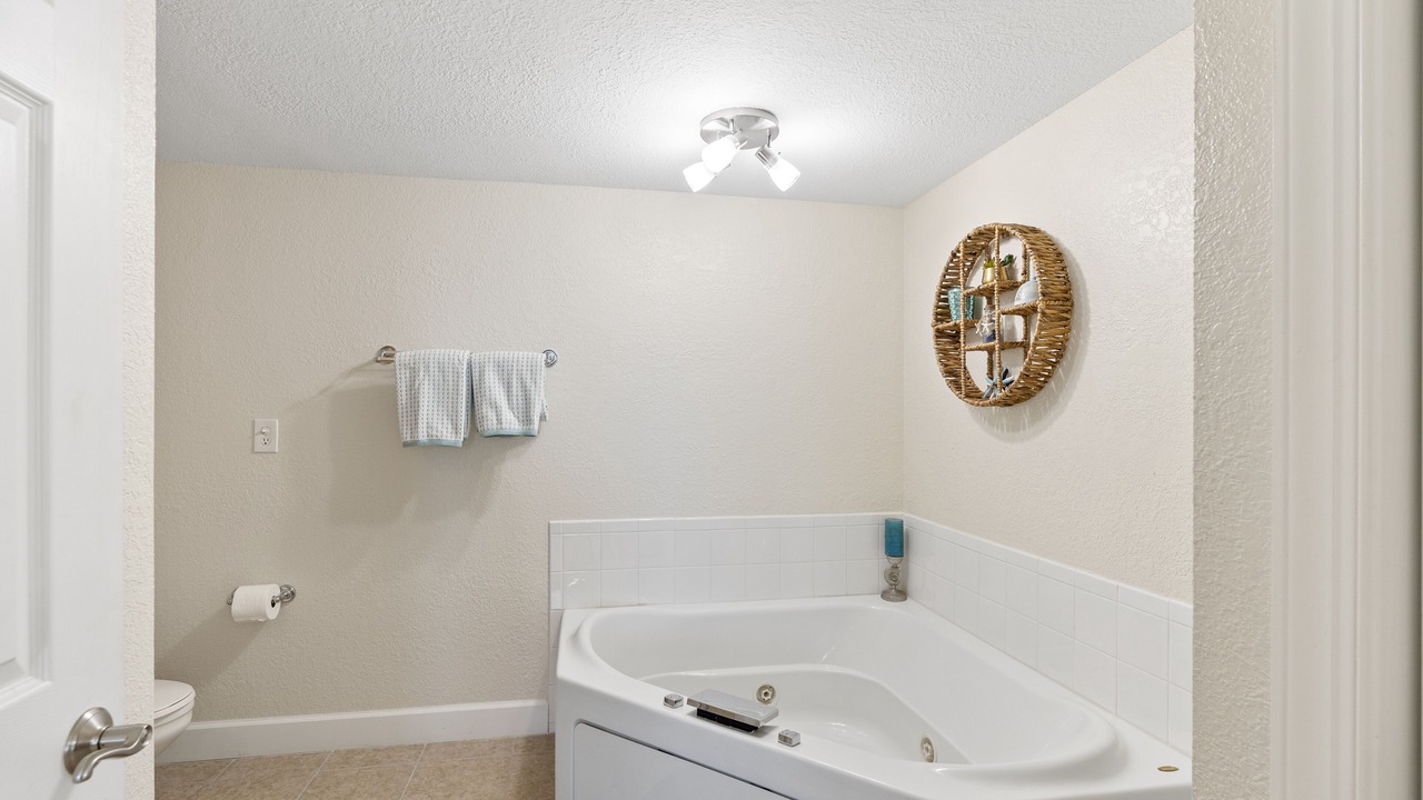 Photo of Bathroom in Ono Island