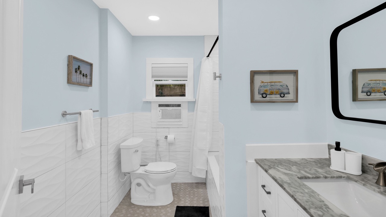 Photo of Bathroom in Mango Groves