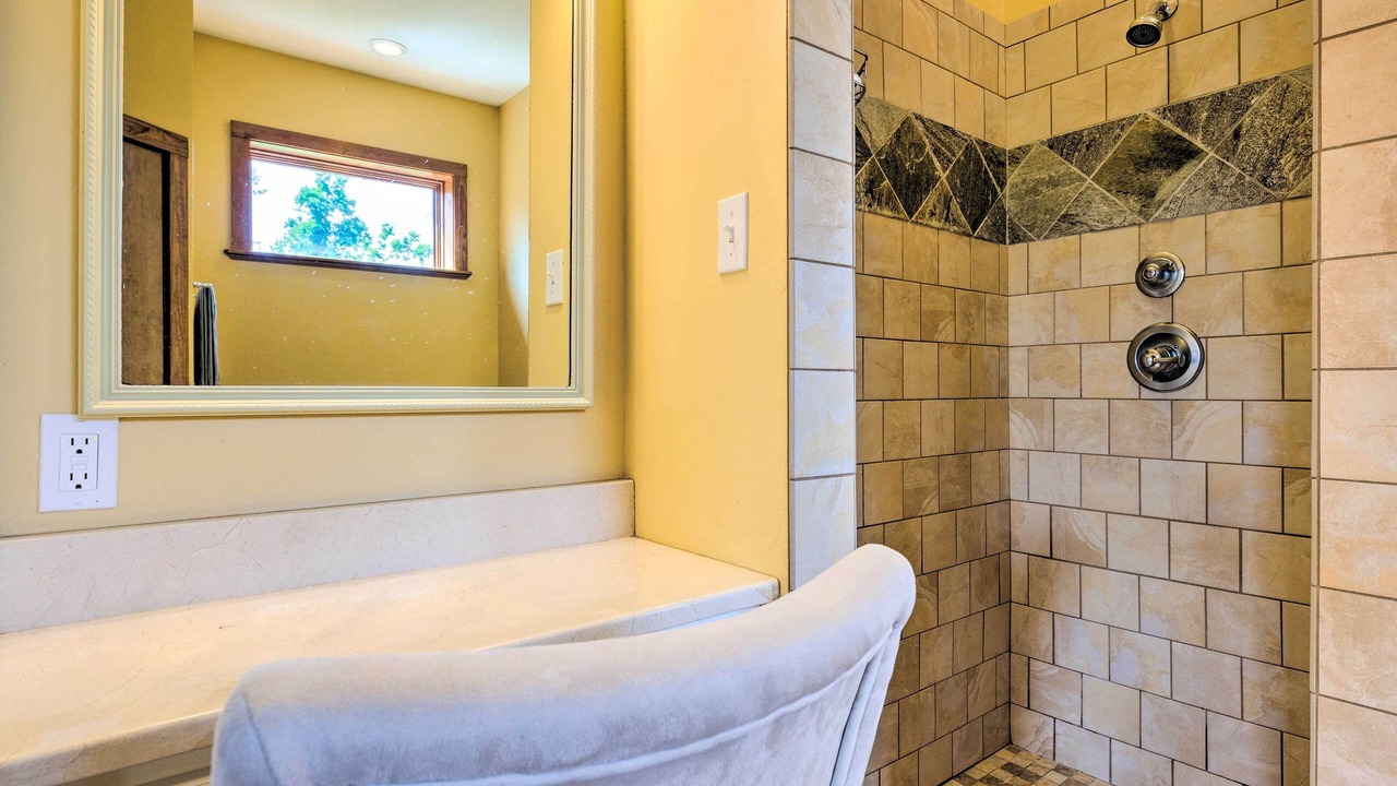 Photo of Bathroom in Waveland