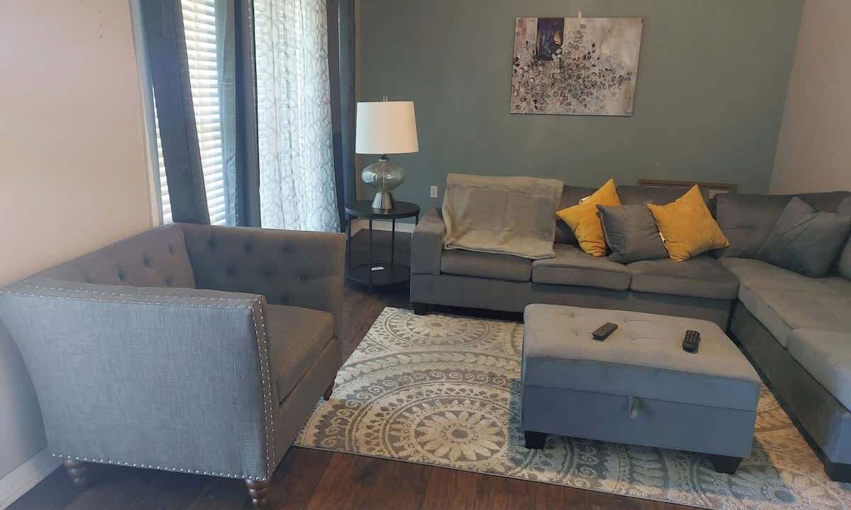 Photo of Livingroom in LaPlace