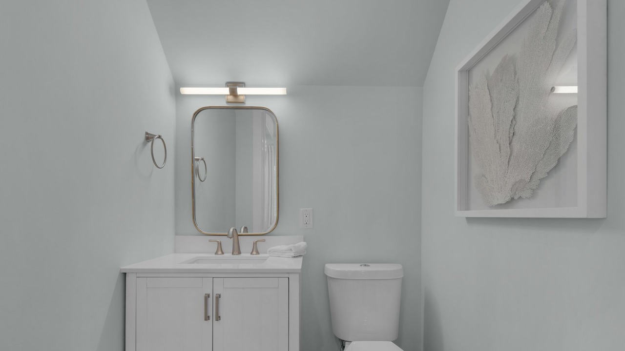 Photo of Bathroom in Treetop