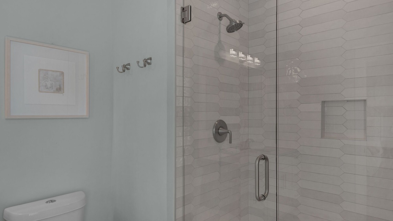 Photo of Bathroom in Treetop