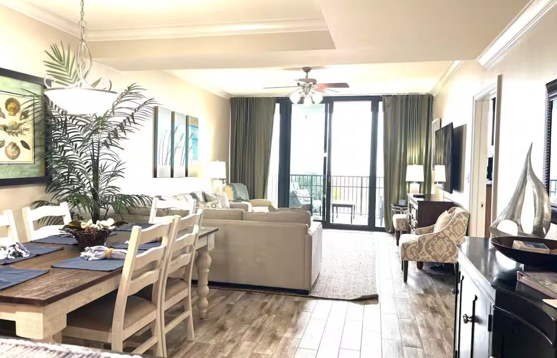 Photo of Livingroom in Dauphin Island