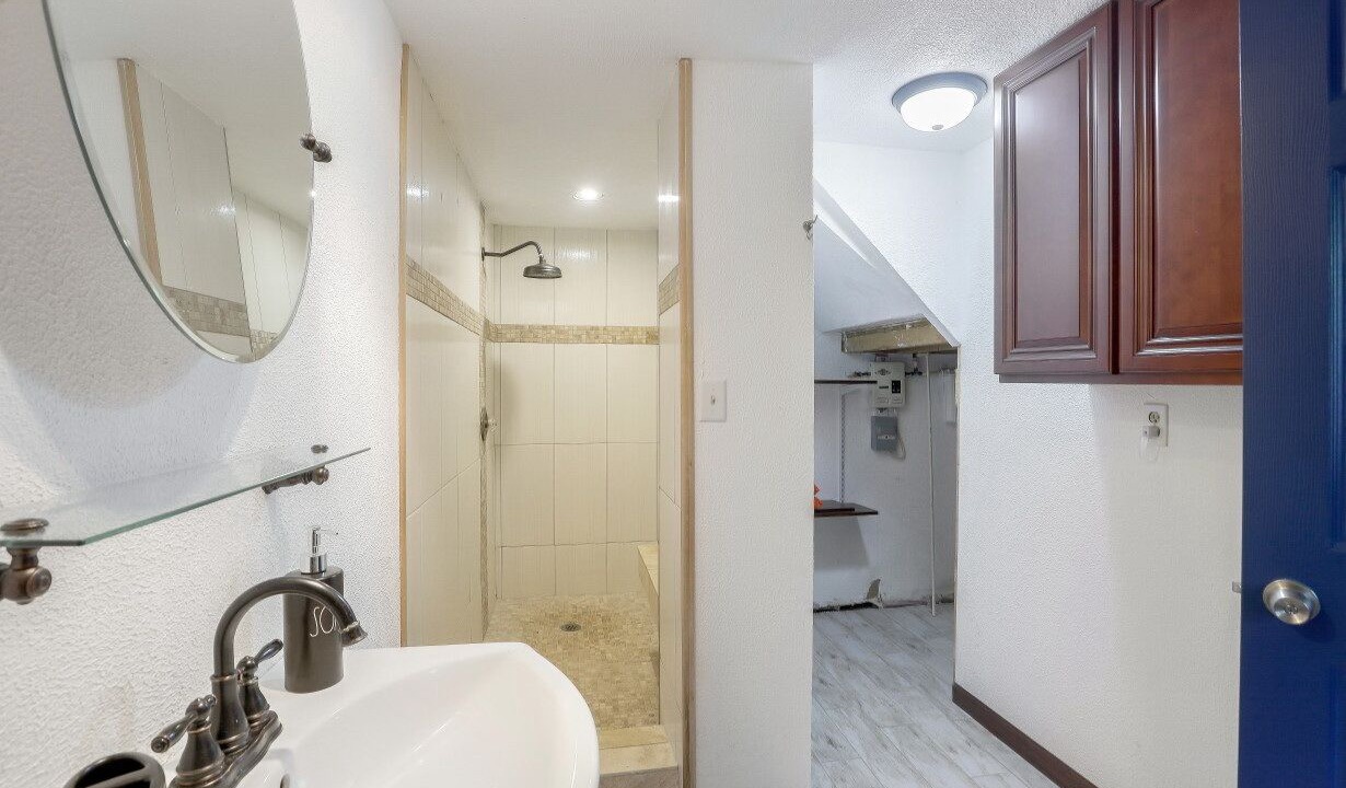 Photo of Bathroom in Goodland