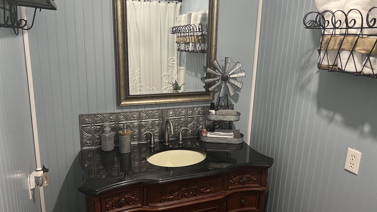 Photo of Bathroom in Mineola