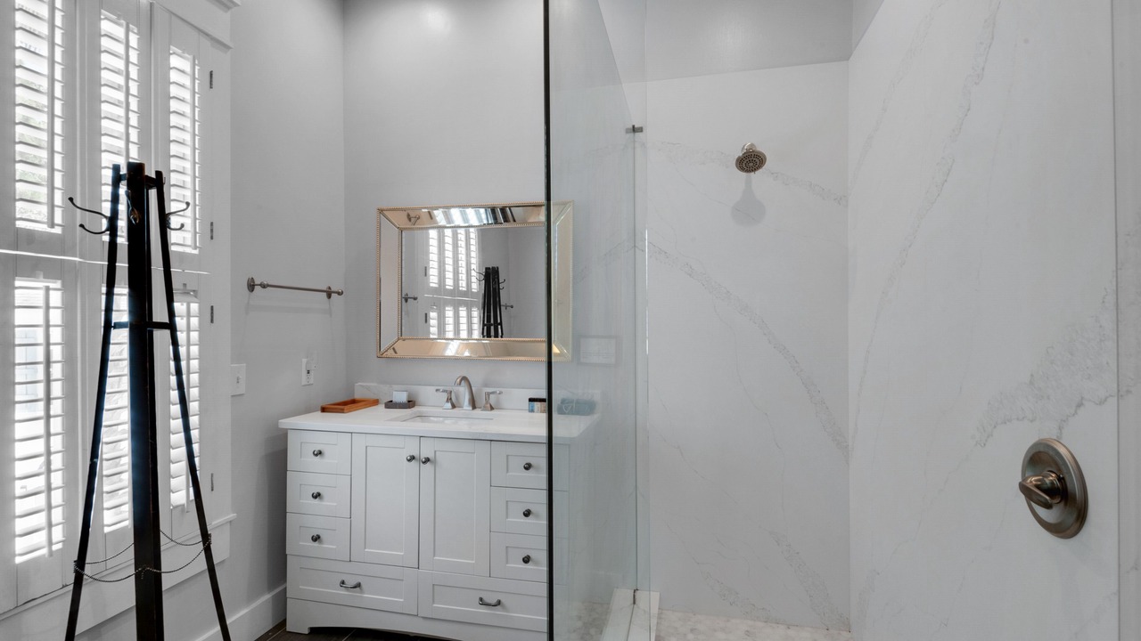 Photo of Bathroom in Sugarwood Beach