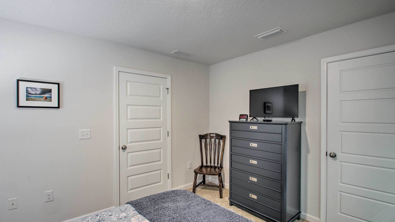 Photo of Bedroom in Pine Forest