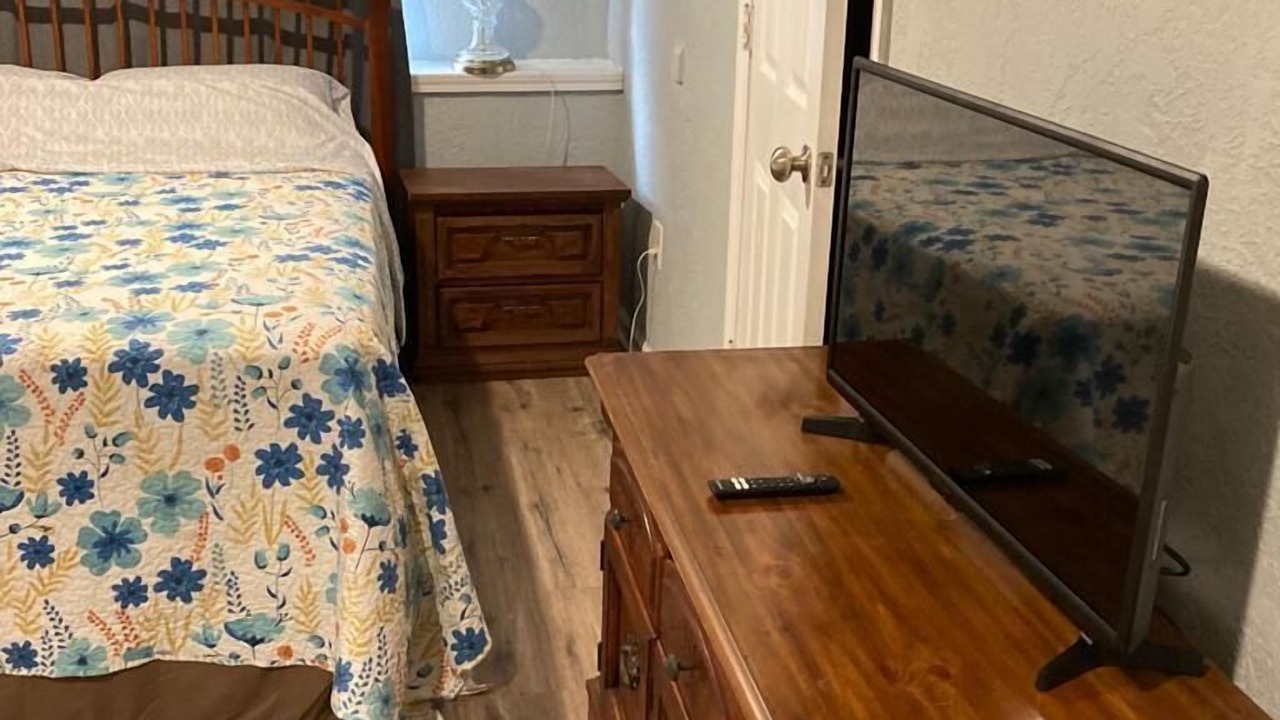 Photo of Bedroom in Lynn Haven