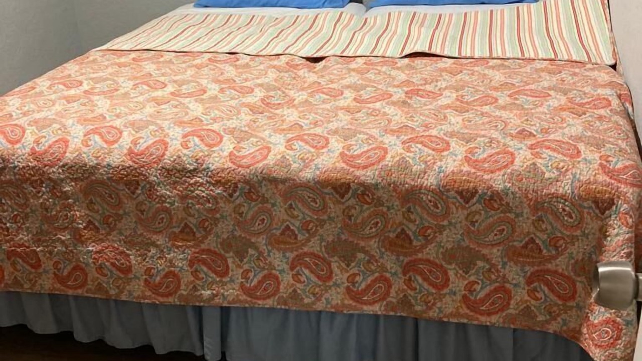Photo of Bedroom in Lynn Haven