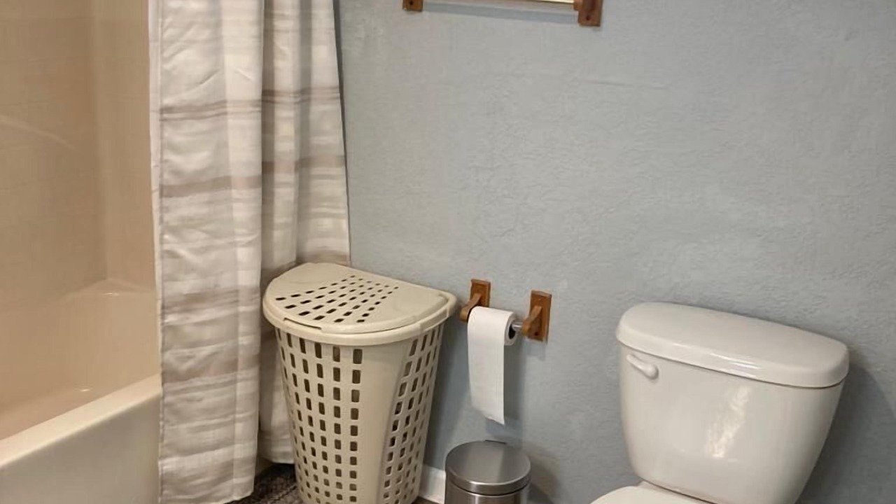 Photo of Bathroom in Lynn Haven