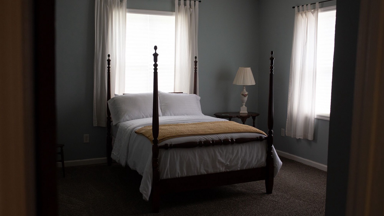 Photo of Bedroom in Fondren