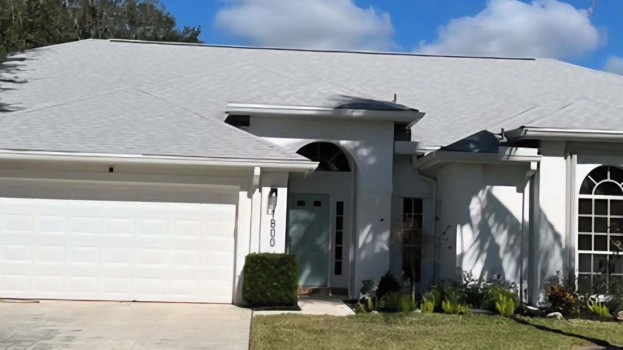 Photo of Outdoor in Crown Pointe