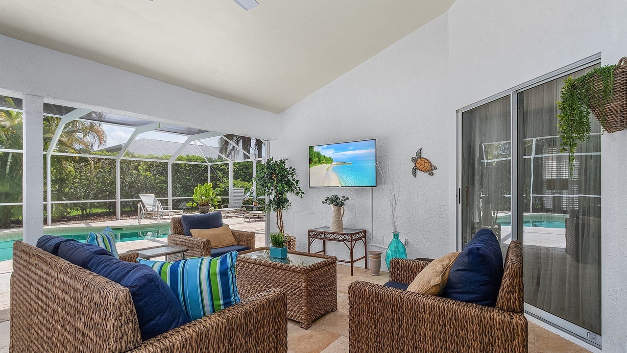 Photo of Livingroom in Crown Pointe