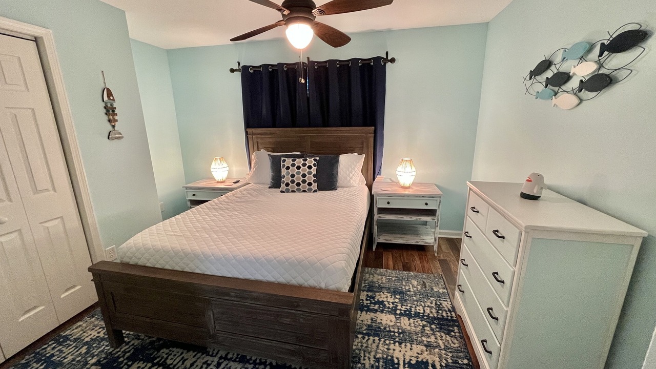 Photo of Bedroom in Riviera Beach