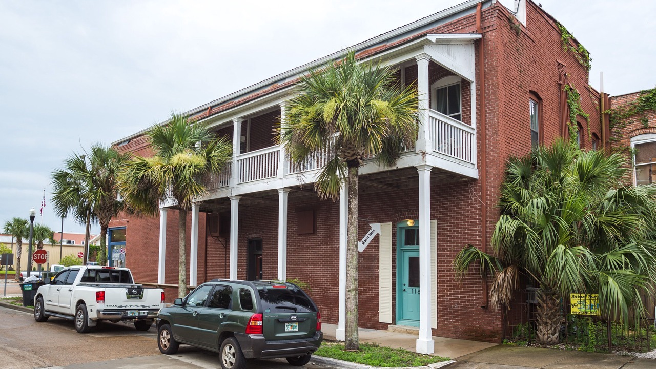 Photo of Patio Balcony in Historic Downtown Apalachicola
