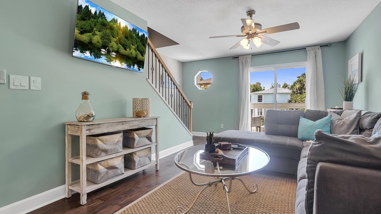 Photo of Livingroom in Jacksonville Beach