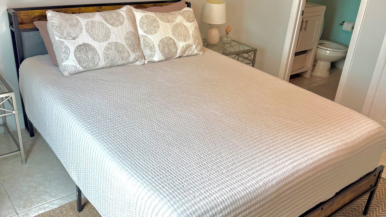 Photo of Bedroom in Jacksonville Beach