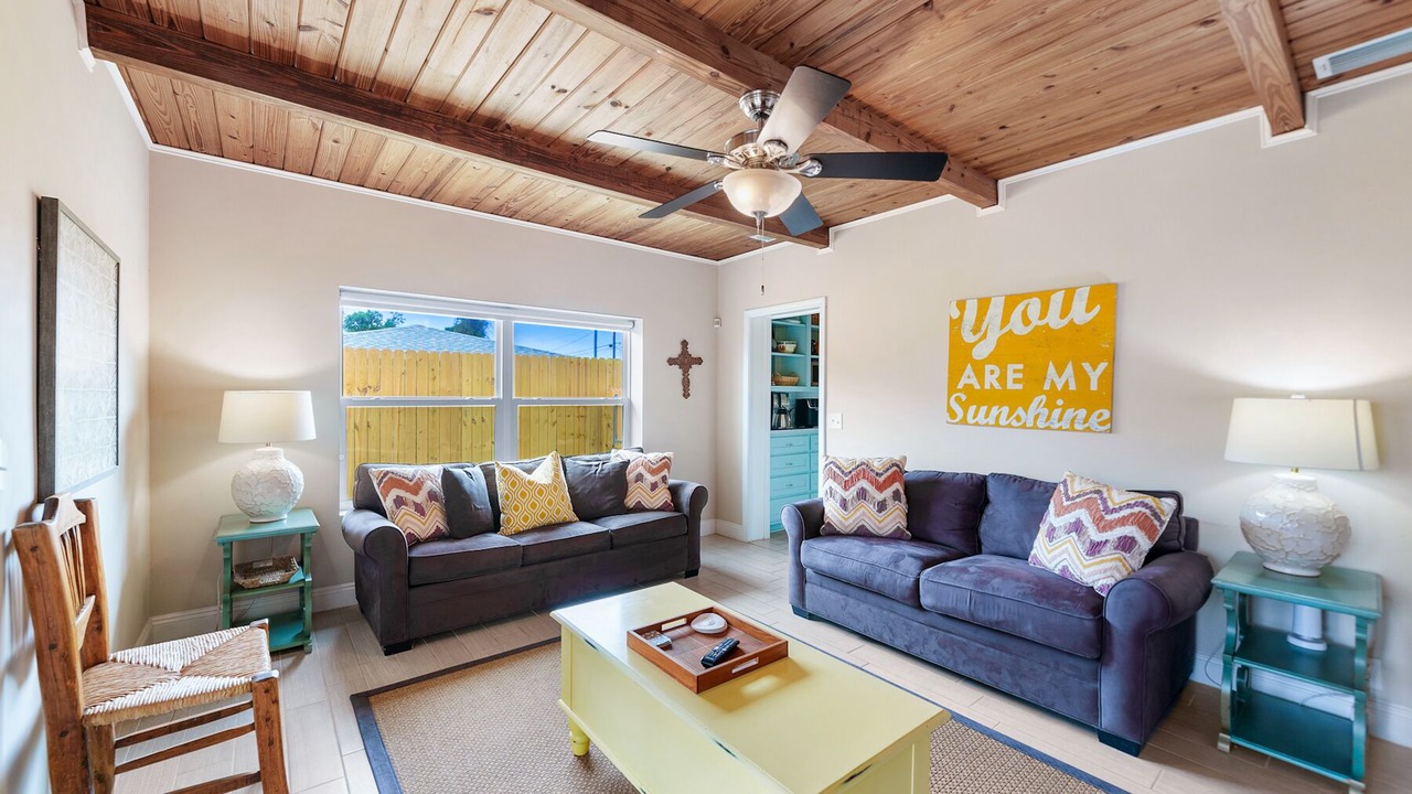 Photo of Livingroom in Laguna Beach Estates