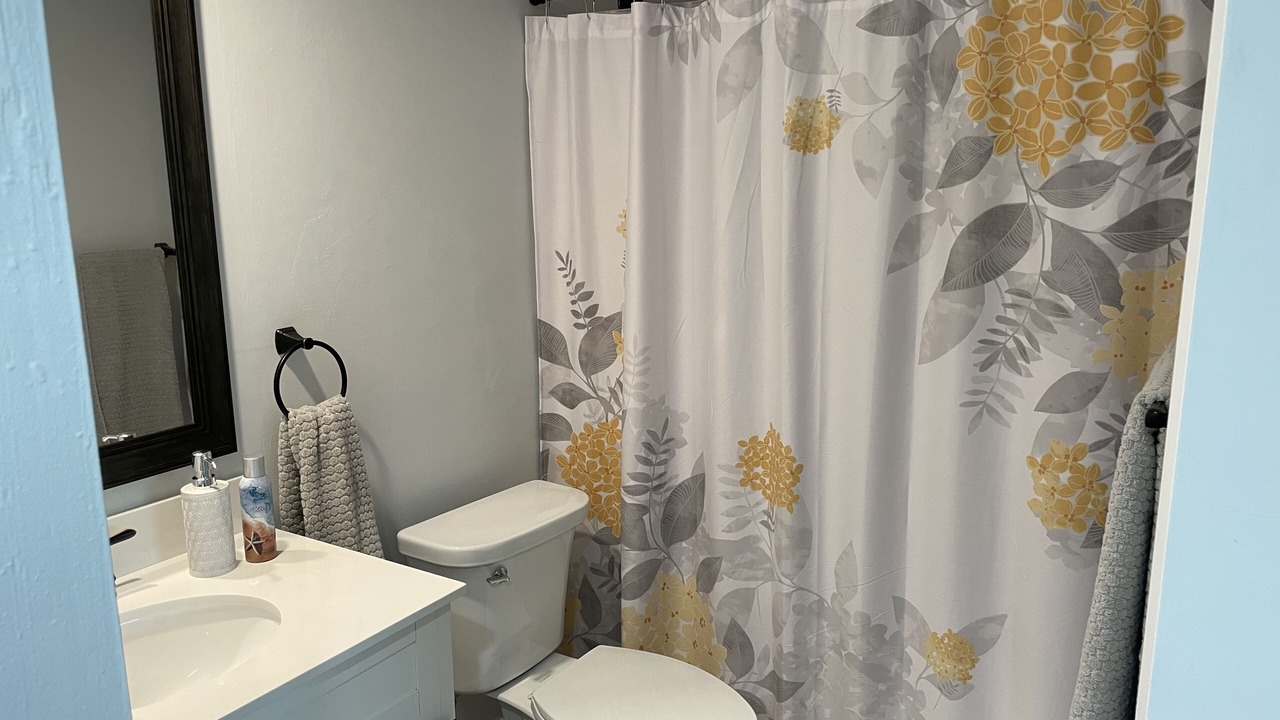 Photo of Bathroom in Naples