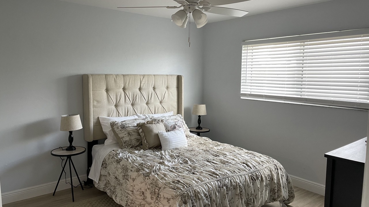 Photo of Bedroom in Naples